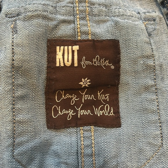 Kut from the Kloth Amelia Jean Jacket - Picture 11 of 16